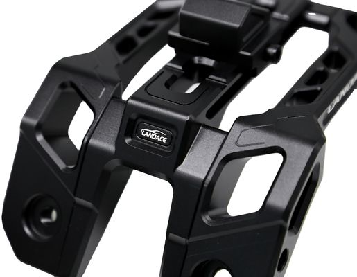 Supporti di montaggio leggeri in lega di alluminio con rivestimento in polvere per strutture luminose a pilastri 4x4