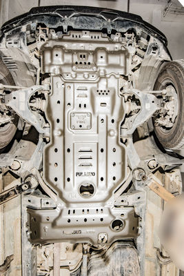 Toyota Prado LC120 Protezione inferiore sotto il corpo Copertura del motore in lega di alluminio Piastre complete