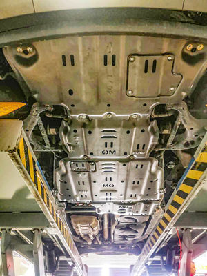 Ford Raptor F150 Full Skid Plate Copertura motore in alluminio sotto carrozzeria Chassis Board di protezione