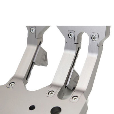 Brackets di montaggio di luce a pilastro A in argento nero personalizzabili per Great Wall 300 Tank Car