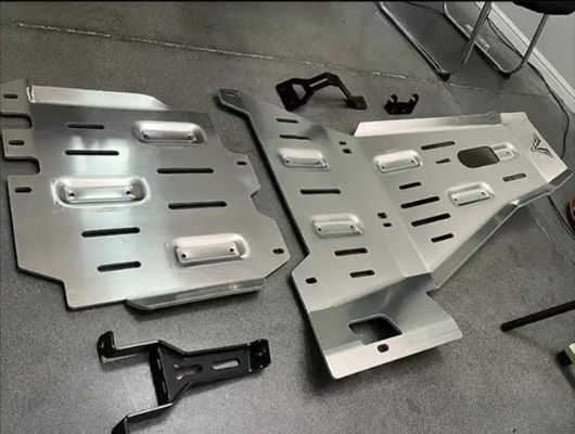 Rivestimento in polvere di copertura del motore Piastra di pattinaggio per Jeep Wrangler JL JK per alte prestazioni
