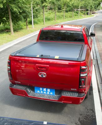 Ampliare lo spazio di stoccaggio con il popolare copriletto di letto da camion in alluminio pieghevole.