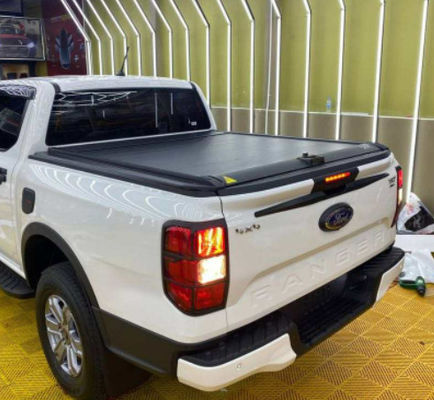 Ford Hard Pickup Retracibile Copertina posteriore Camione Letto Tonneau Copertina F150 Persiane