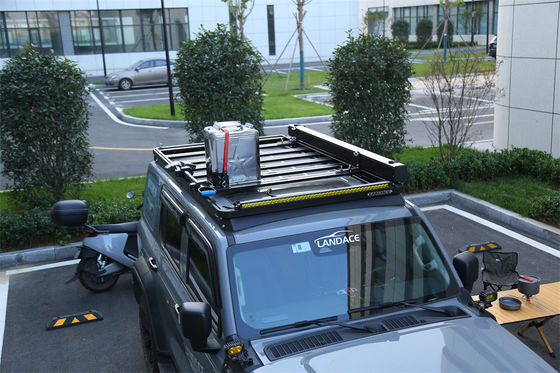 TOYOTA Jeep Nissan Modello di auto Rack del tetto Sistema di estensione con scala laterale e telone