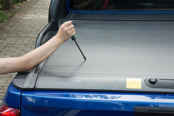Chevrolet Silverado Sierra Tonneau Copertina tipo duro Canopy retrattile Roller Shutter