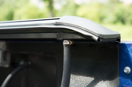 Chevrolet Silverado Sierra Tonneau Copertina tipo duro Canopy retrattile Roller Shutter