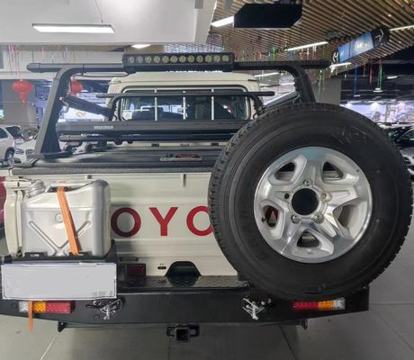 TOYOTA TRUCK LC79 Accessori del paraurti posteriore in nero con materiale e accessori in acciaio
