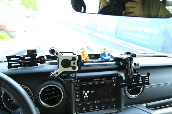 4x4 Accessori per veicoli Console centrale in lega di alluminio supporto per telefono cellulare per Jeep