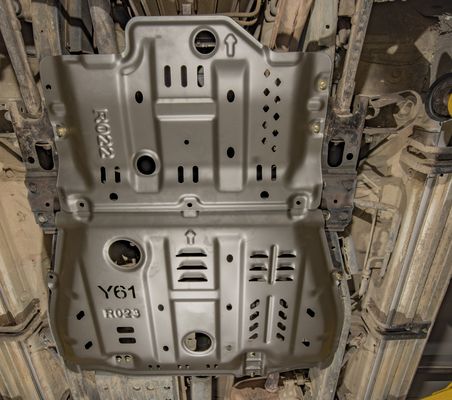 Dispositivo off-road pronto per il magnesio e l'alluminio per Nissan Patrol GR V Pickup Y61