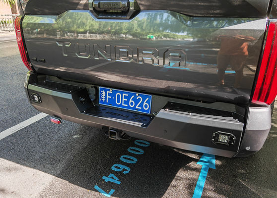 OE NO. paraurti per Toyota Tundra 210*66*75CM Modelli esplosivi Piastre di paraurti Winch Bull Bar Paraurti anteriori