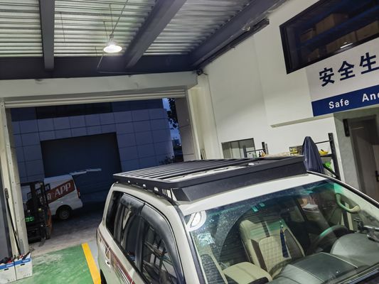 Toyota LC200 LAND CRUISER Portatore di carico pesante con tetto per durabilità e resistenza
