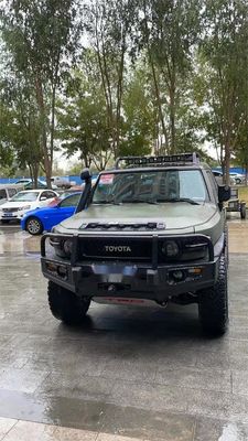 Toyota FJ Cruiser Winch Bull Bar Front Bumper Rear Bumper con porta pneumatici Jerrycan