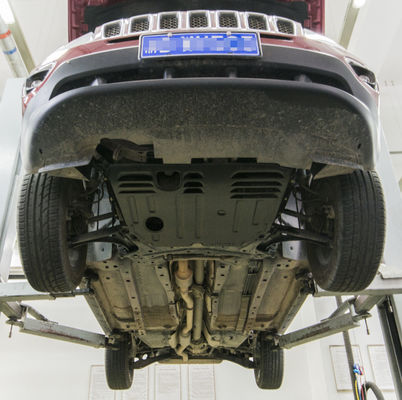 Armatura di protezione sotto il corpo Jeep Patriot con piastra di protezione del motore di spessore personalizzato