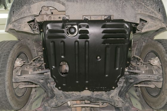 Armatura di protezione sotto il corpo Jeep Patriot con piastra di protezione del motore di spessore personalizzato