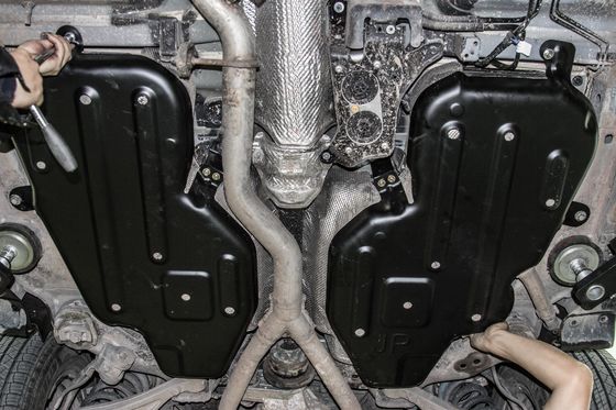 Protezione della trasmissione del motore della Jeep Grand Cherokee