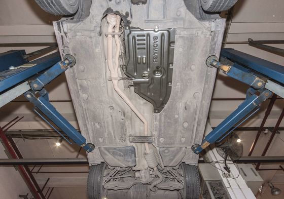 Polvere di rivestimento BMW Trasmissione Skid Plate Protezione per la protezione sotto il corpo Alto-