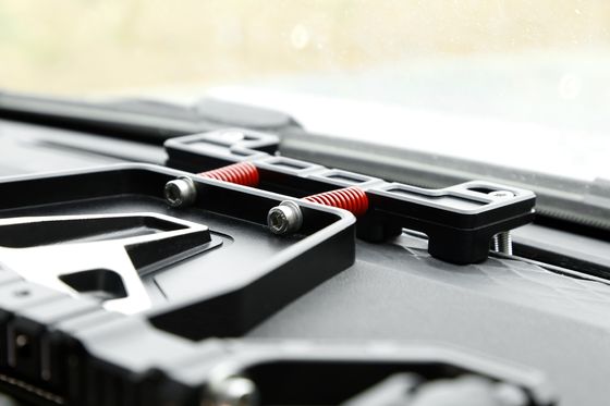 Serbatoio 300 supporto per console centrale multifunzione con finitura di superficie di anodizzazione dura