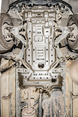 Scala motore anteriore con piastra di guinzaglio a scaffale motore